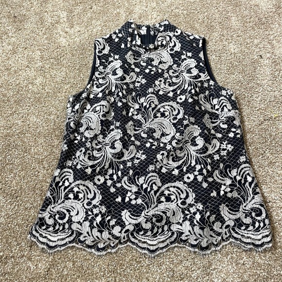 Talbots Sleeveless Black Silver/White Lace Floral Lined Formal Top SZ 4 zip up - Picture 10 of 10